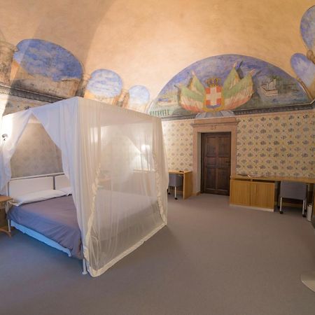 Hotel Cavour Et Des Officiers Bard Εξωτερικό φωτογραφία