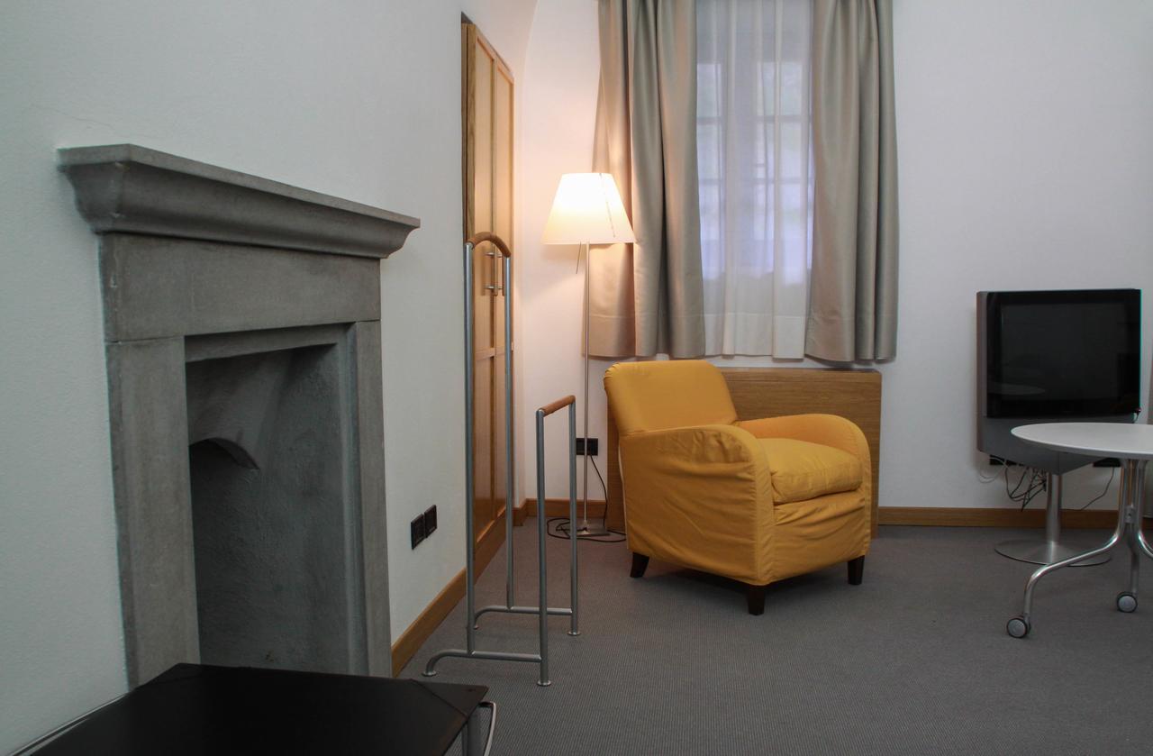 Hotel Cavour Et Des Officiers Bard Εξωτερικό φωτογραφία